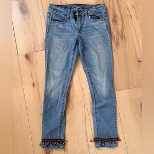 American Eagle Skinny Jean Capris with embroidery